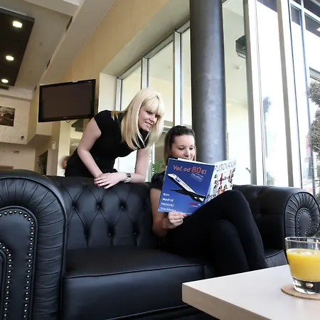 Euro Garni 4* Βελιγράδι